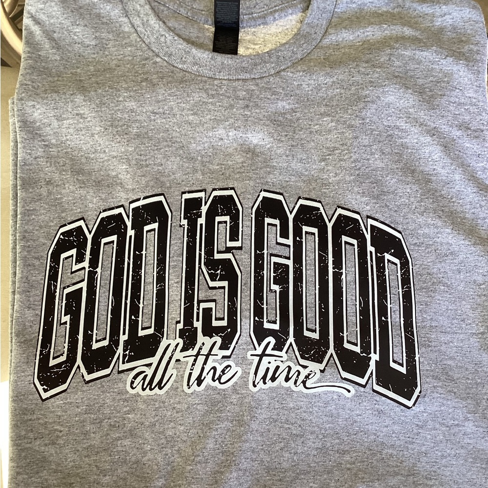 New Custom Made T-Shirt XL. Gray